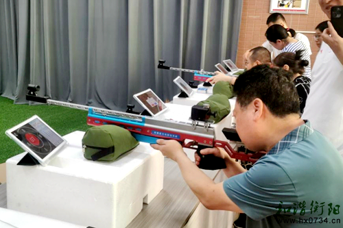 衡阳市二十中工会举行教职工射击比赛