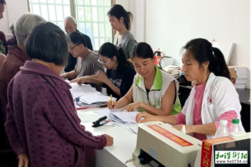 祁东：砖塘镇开展“健康惠民暖民心”专项行动