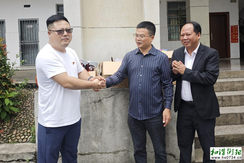 川口学校：情满校园暖童心，爱心捐赠助成长