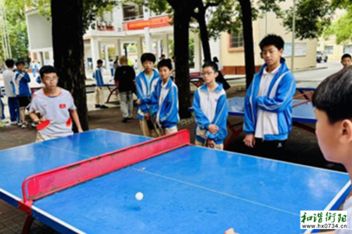 衡阳市第三中学举行初一年级学生乒乓球比赛