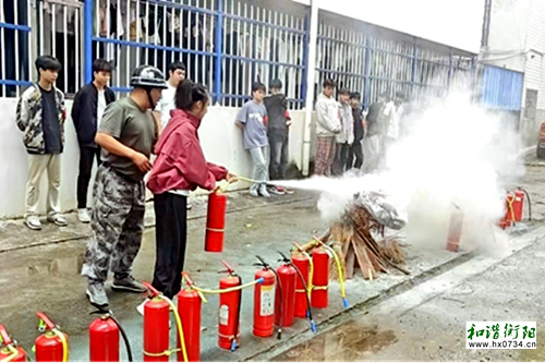 应急｜衡南县宝盖中学开展消防灭火演练活动