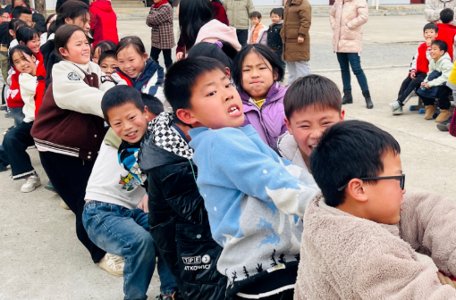 杨桥镇中心学校:聚力迎新,班威飞扬