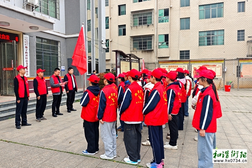 云集街道堆子岭社区：党建红引领志愿红 